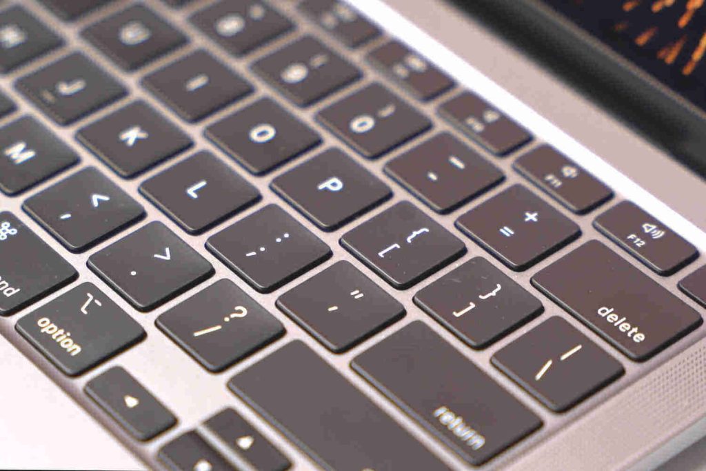 Apple MacBook Air M1 Keyboard
