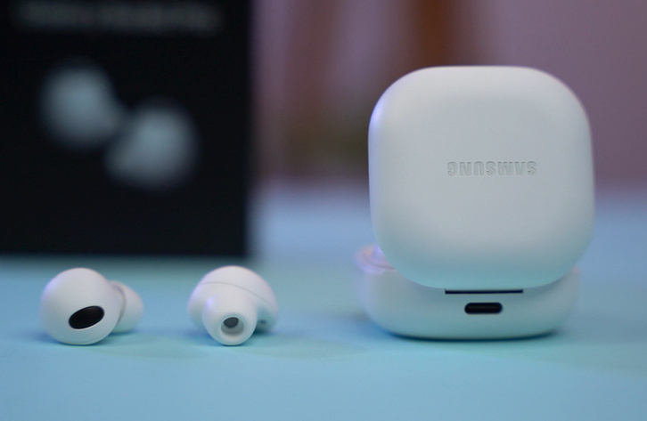 Samsung Galaxy Buds 2 Pro Key Features